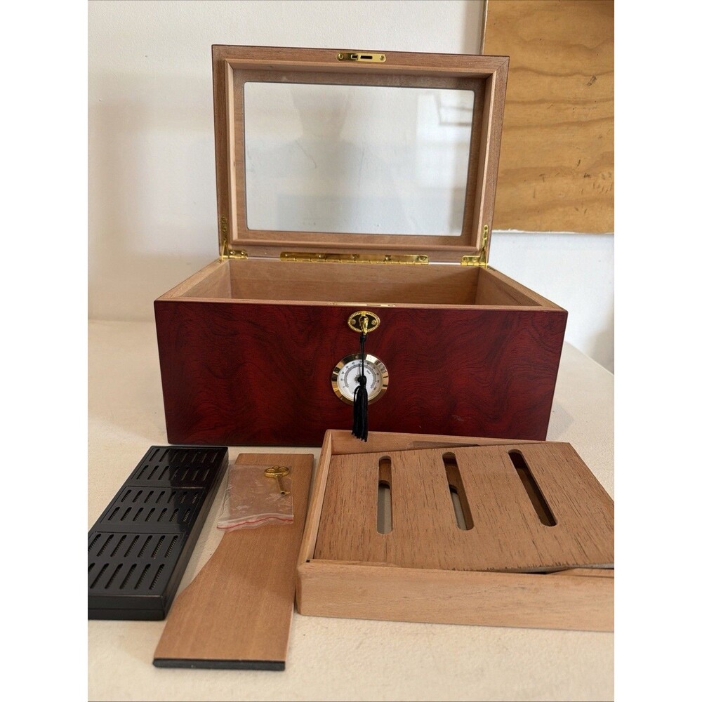 Large Cigar Humidor Cedar Wood Desktop Glass Top Storage Box